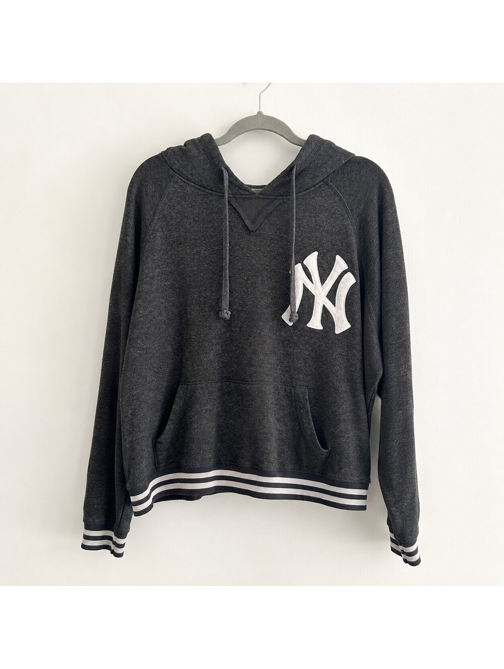 Stitches Officially Licensed New York Yankees MLB Hoodie XL Gray Cotton